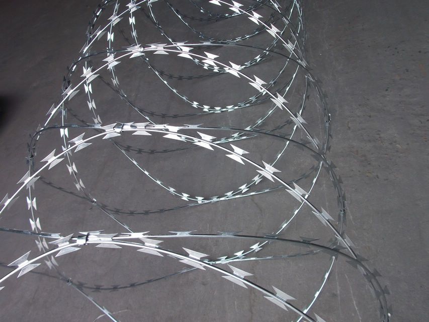 twisted bar grating